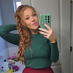 Meet your Posher, Stephannie